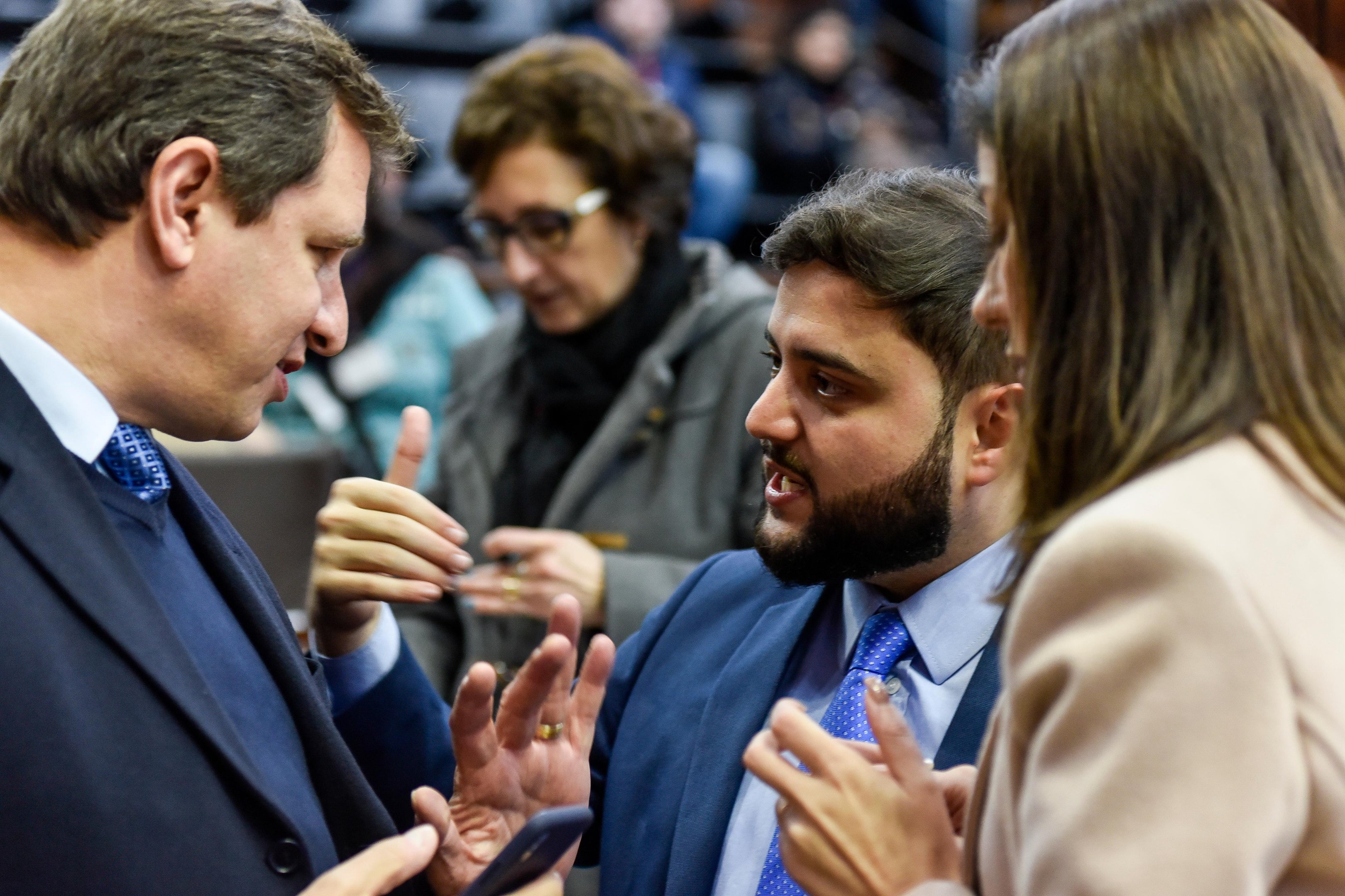 LDO aprovada prev&ecirc; congelamento de sal&aacute;rios novamente