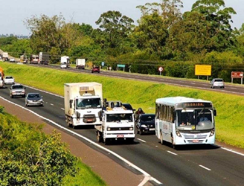 Passagens de quatro linhas de &ocirc;nibus intermunicipais ser&atilde;o reduzidas a partir de domingo