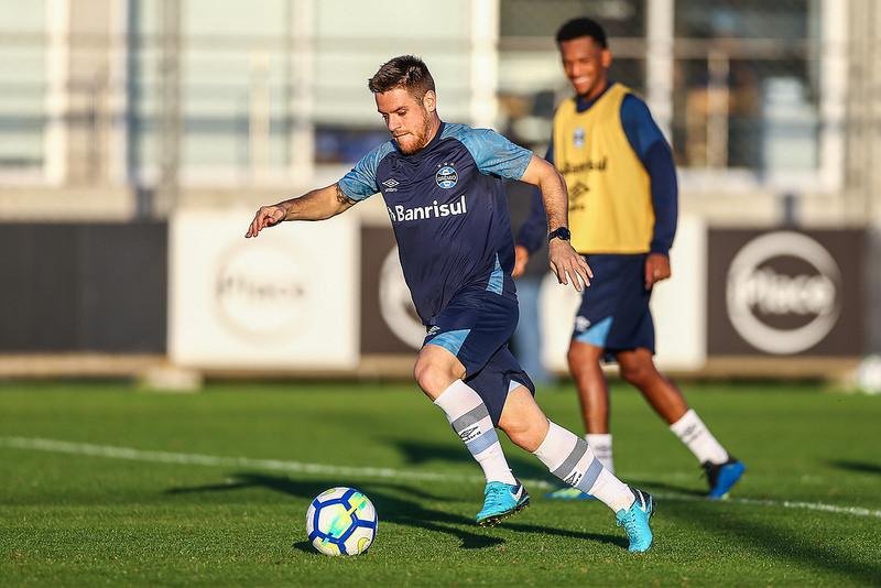 Ramiro n&atilde;o v&ecirc; problema em concorr&ecirc;ncia de Marinho