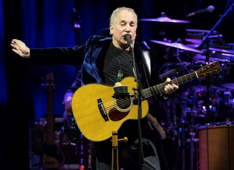 Em fevereiro, Paul Simon anunciou sua &uacute;ltima turn&ecirc;