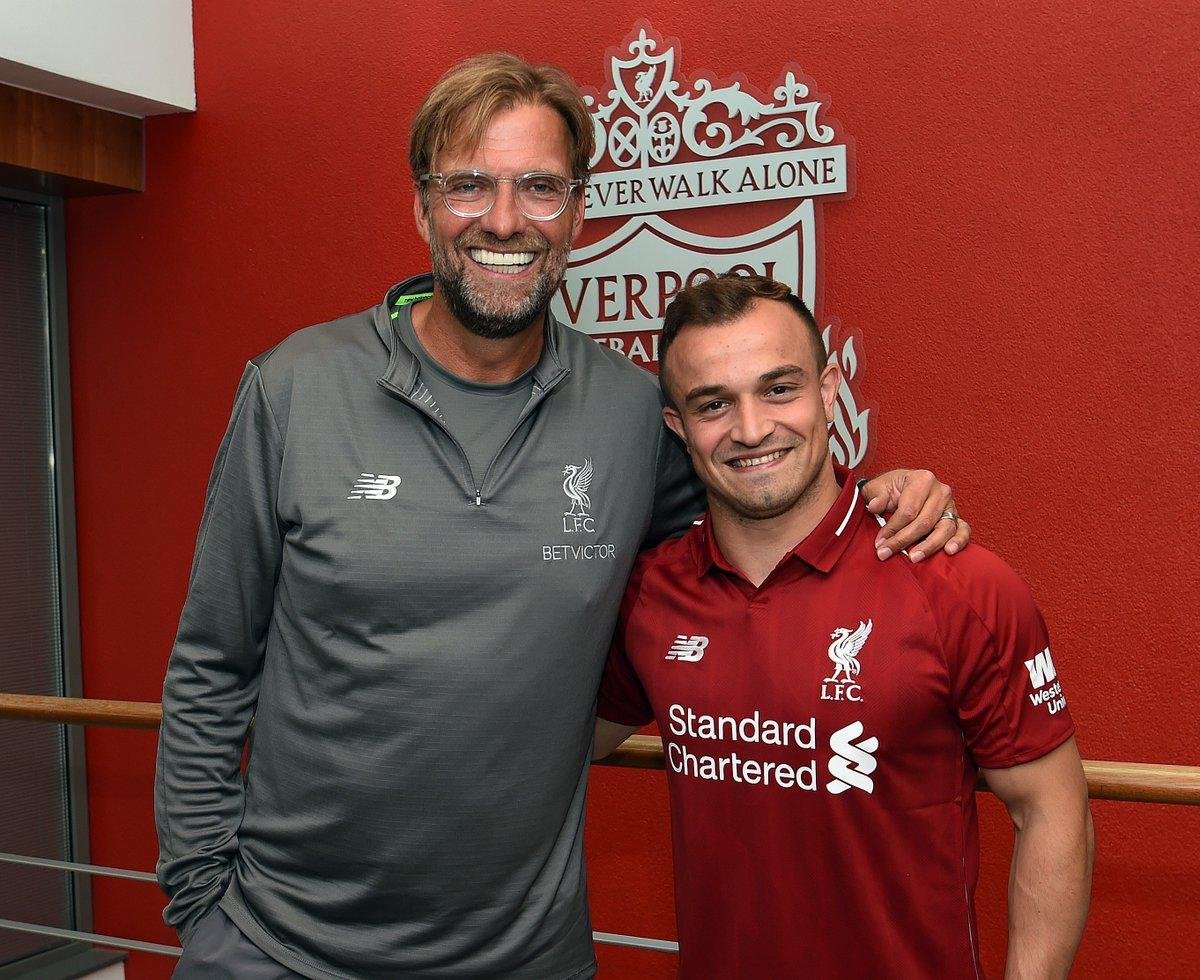 Shaqiri foi anunciado como refor&ccedil;o do Liverpool