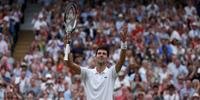 Djokovic vence Nadal e volta a disputar final de Wimbledon