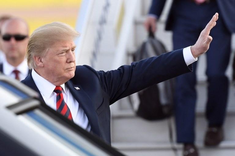 Trump p&otilde;e R&uacute;ssia entre "inimigos" dos EUA antes de c&uacute;pula com Putin