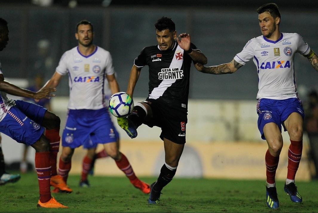 Baianos sofrem e conseguem manter vantagem de 3 a 0 do jogo da ida
