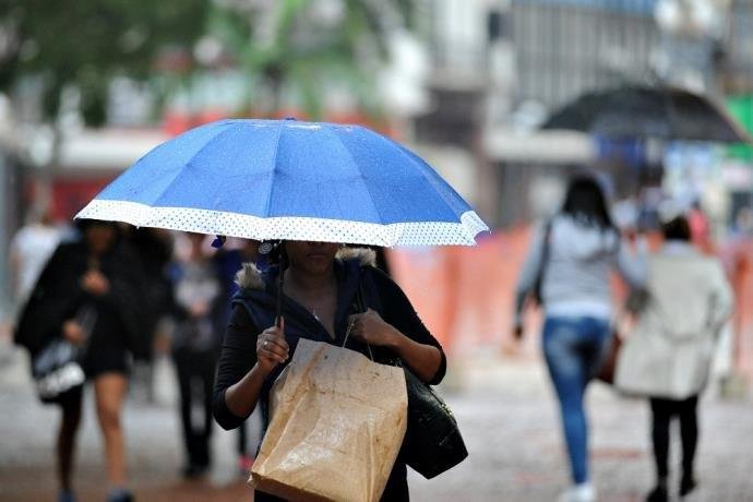 Chuva voltar&aacute; ao Estado nesta segunda-feira
