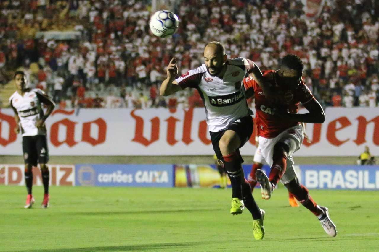 Xavante fica em posi&ccedil;&atilde;o ainda mais dif&iacute;cil com 0 a 0 no Serra Dourada