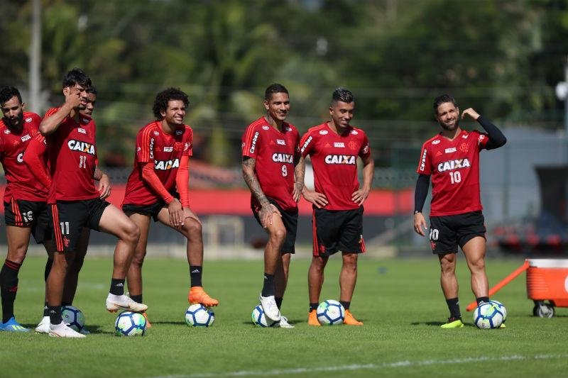 Brasileir&atilde;o retorna hoje com cinco jogos 