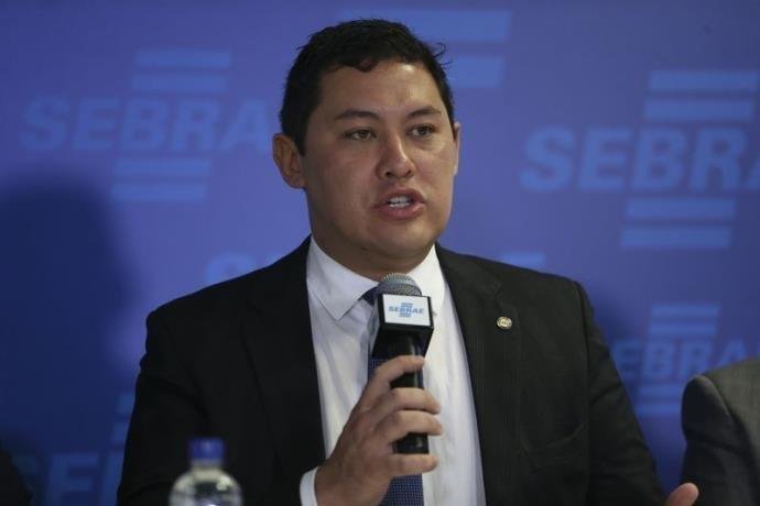 Helton Yomura foi afastado do cargo ap&oacute;s opera&ccedil;&atilde;o da PF