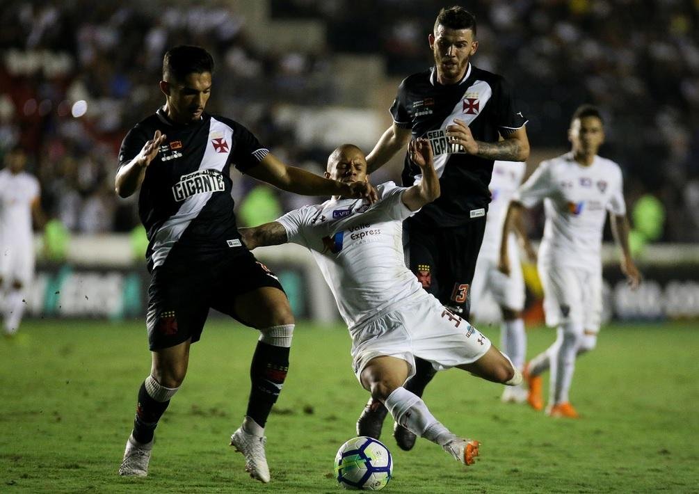 Vasca&iacute;nos sa&iacute;ram na frente, mas sofreram o 1 a 1 