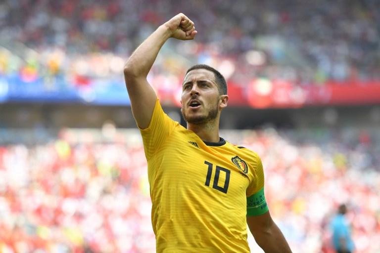 F&agrave;bregas pede para Hazard continuar no Chelsea