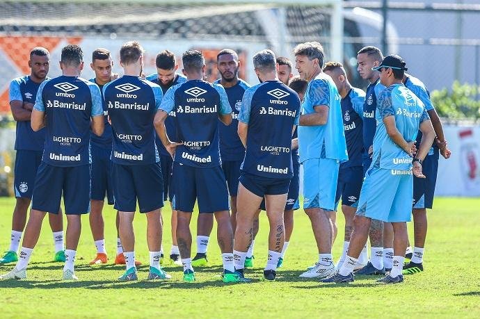 Gr&ecirc;mio busca pontuar contra o Vasco para se manter no G6