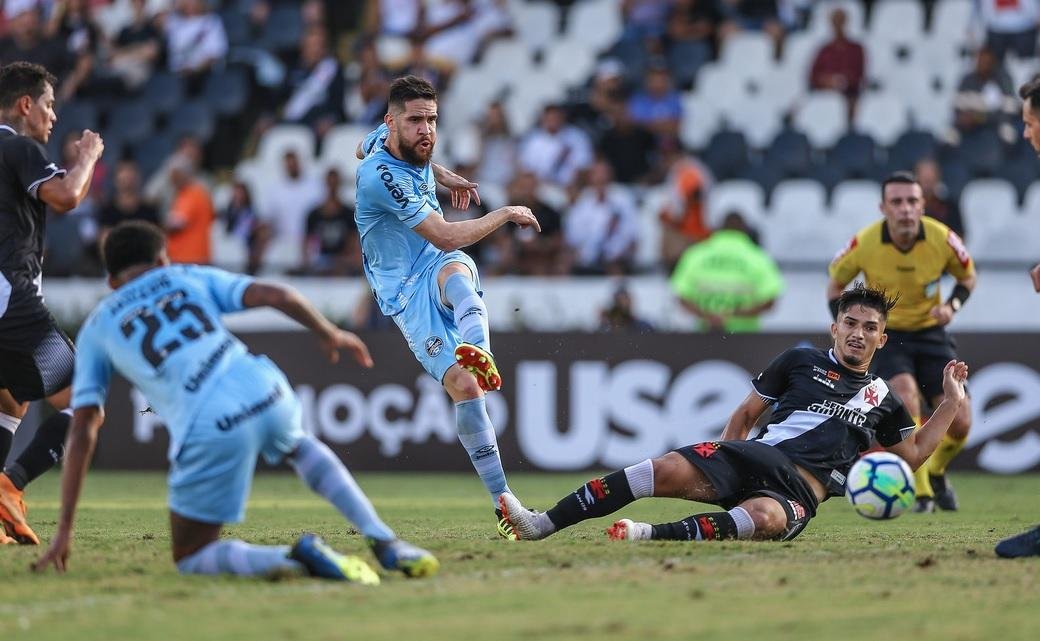 N&atilde;o fizemos por merecer, resume Duda sobre derrota do Gr&ecirc;mio 