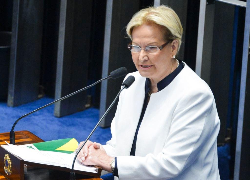 Ana Am&eacute;lia descarta ser vice na chapa de Geraldo Alckmin 