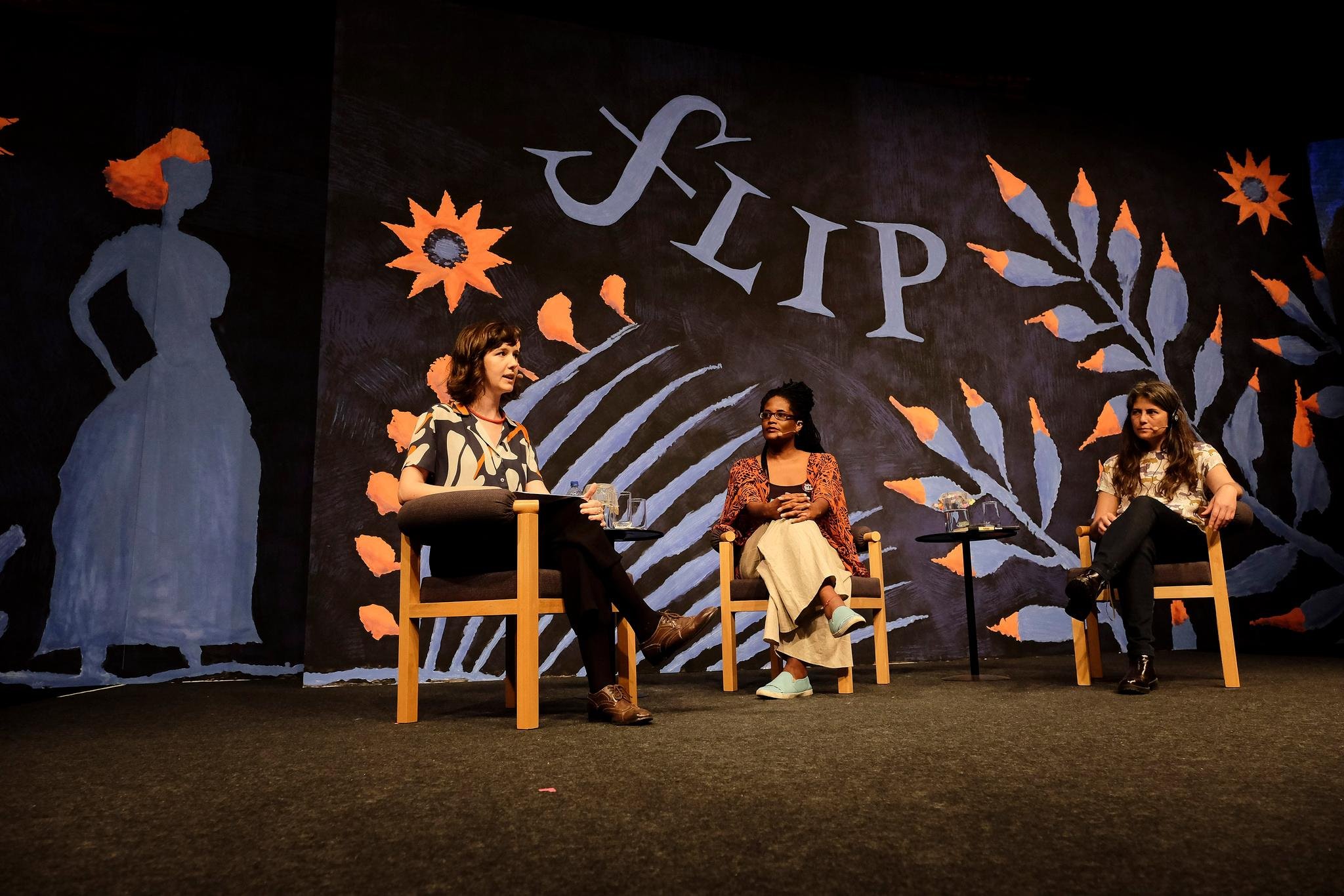 Flip teve encontro com Alice Santanna, Djamila Ribeiiro e Selva Almada