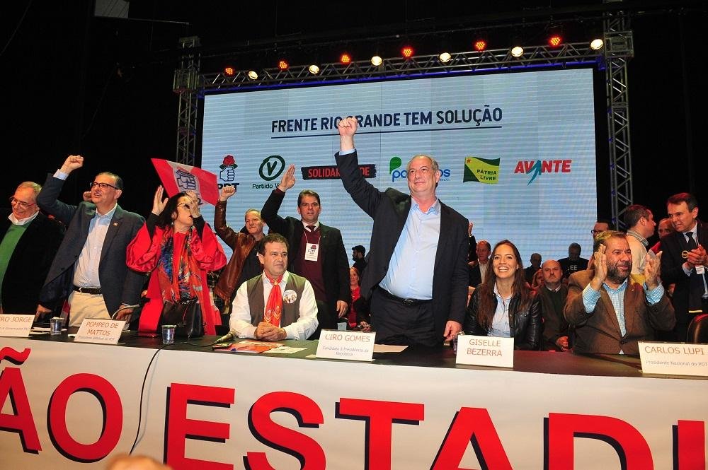 "Querem me desconstituir", diz Ciro Gomes sobre advers&aacute;rios nas elei&ccedil;&otilde;es 