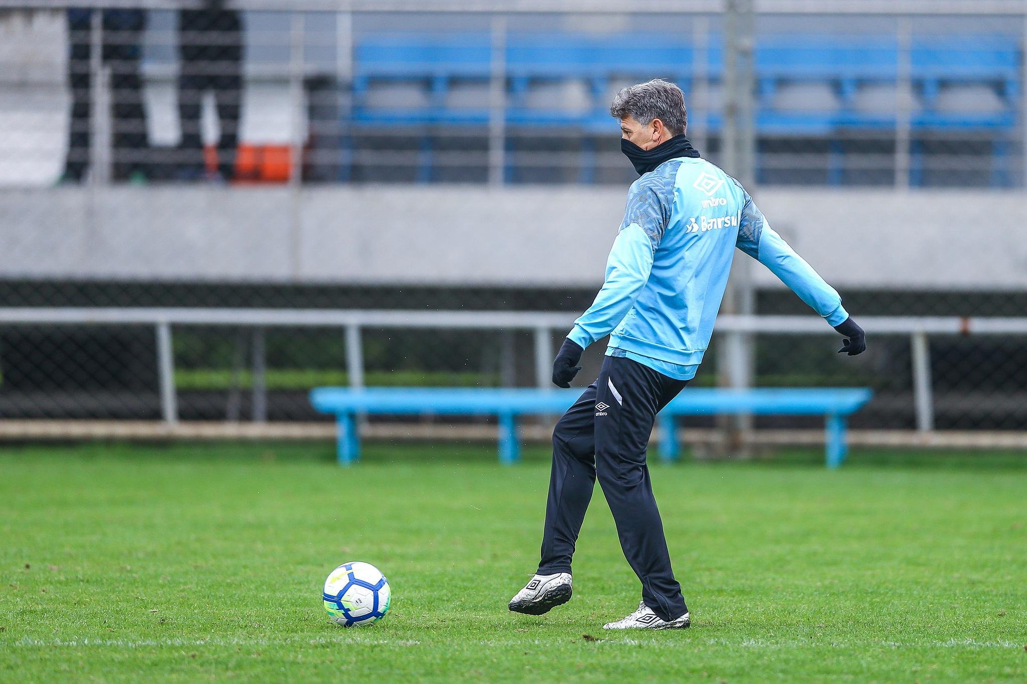 Renato escondeu a equipe titular
