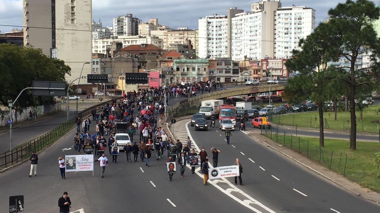 Motoristas de aplicativo pedem mais seguran&ccedil;a