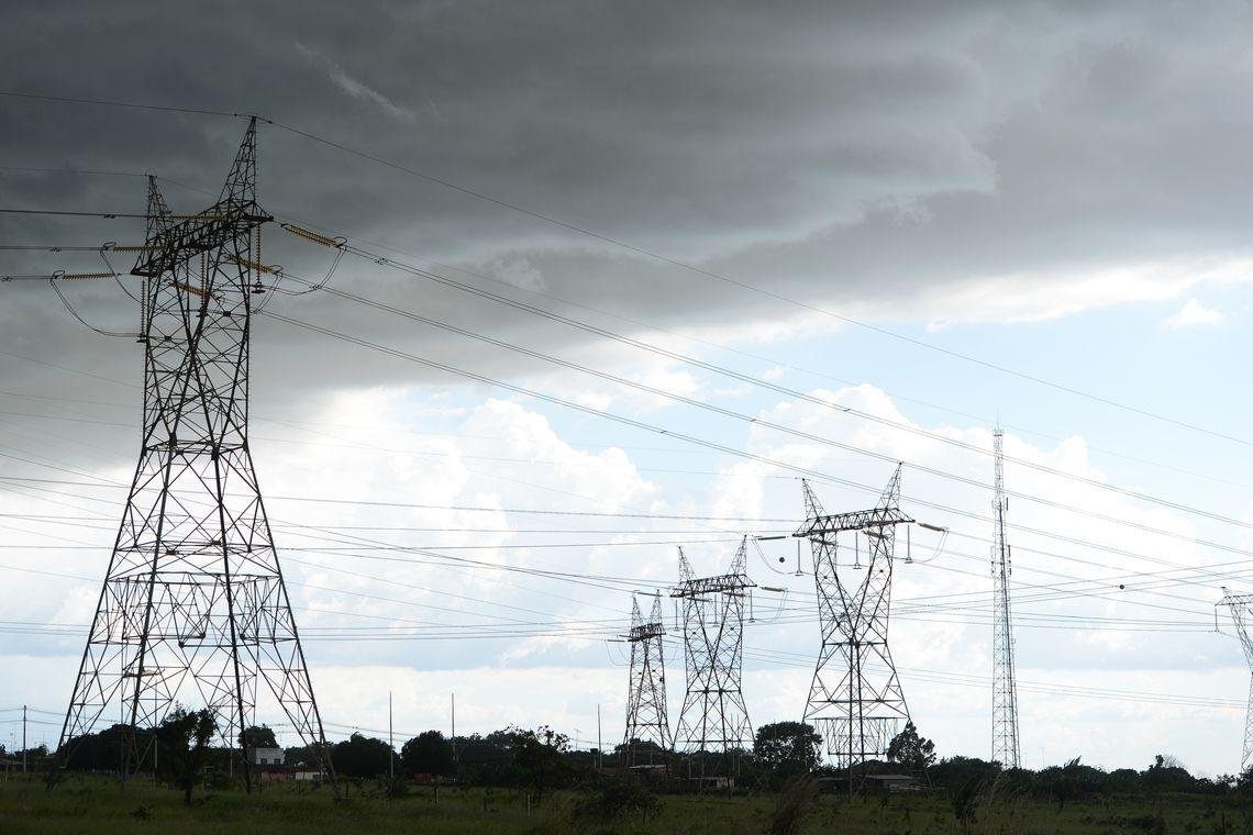 Consumo de energia teve queda de 0,4% em junho
