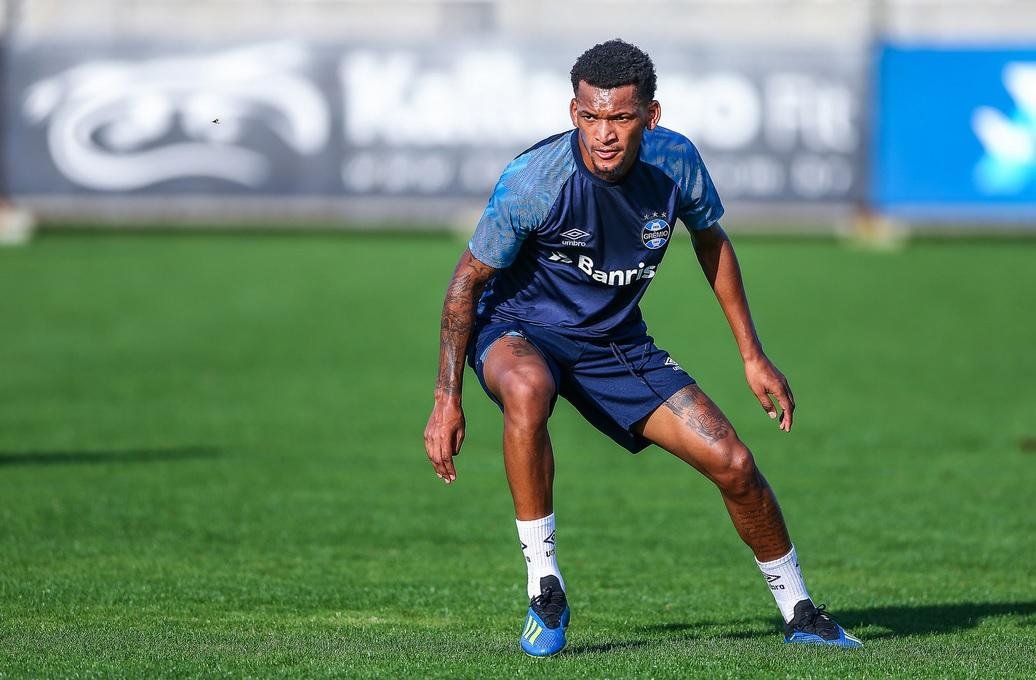 Jailson pede foco em buscar tr&ecirc;s pontos contra o Vasco 