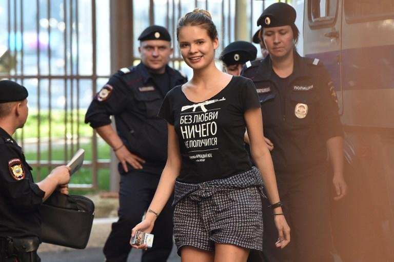 Quatro ativistas do Pussy Riot s&atilde;o soltos na R&uacute;ssia