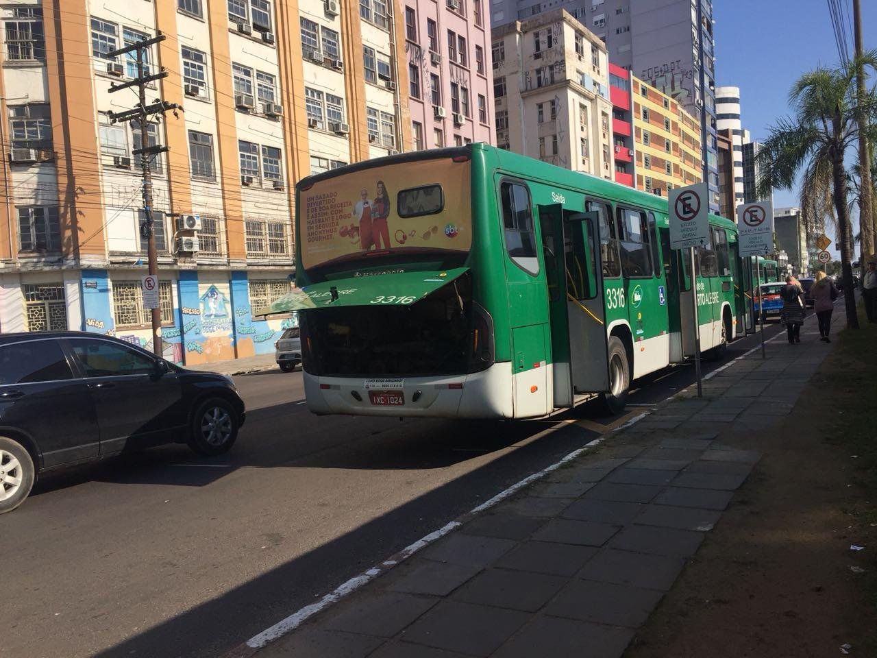 &Ocirc;nibus teve pane mec&acirc;nica