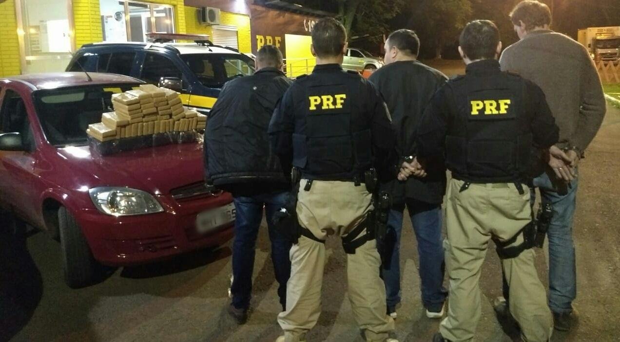 PRF e Receita prenderam tr&ecirc;s homens e apreenderam maconha em Lajeado