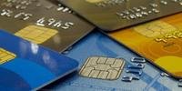 Cartões de débito lideram crescimento dos meios de pagamento em 2017
