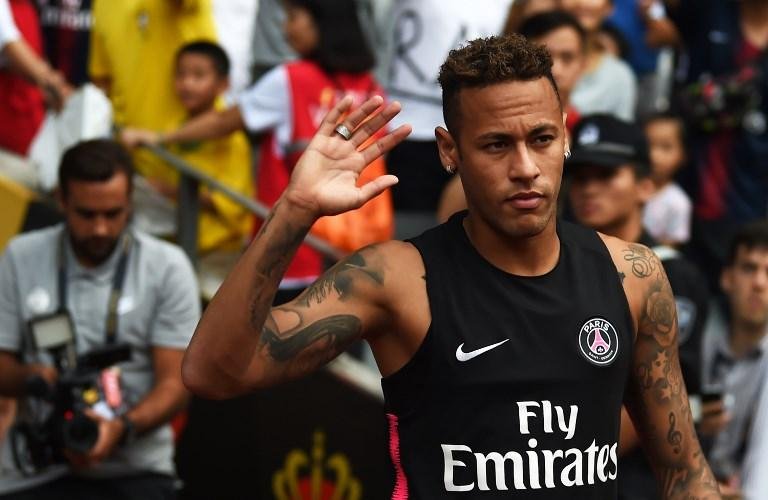 Atacante entrou em campo aos 30 minutos do segundo tempo em partida contra Monaco