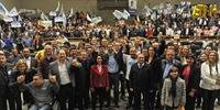 Partido também homologou nominata com 42 candidatos a deputado estadual e oito concorrentes a deputado federal