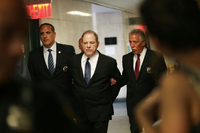 Se for julgado e considerado culpado, Weinstein poder&aacute; ser condenado a pris&atilde;o perp&eacute;tua 