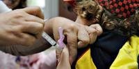 Campanha de vacinação ocorre em meio a dois surtos de sarampo