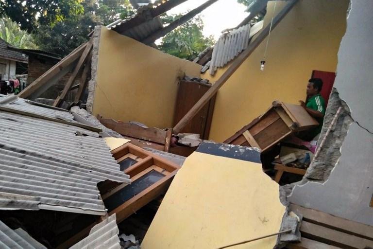 Na semana passada, ilha j&aacute; tinha sido destru&iacute;da por terremoto