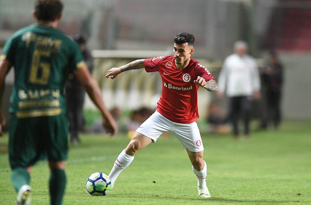 Zeca pode voltar ao time titular do Inter contra o Fluminense 