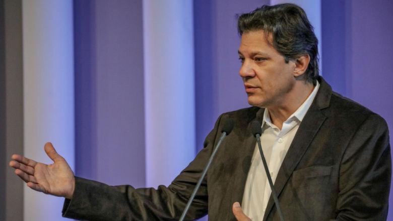 Ao lado de Haddad estar&atilde;o a presidente Gleisi Hoffmann e Manuela D&acute;&Aacute;vila