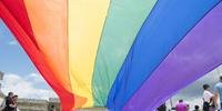 Justiça da Costa Rica ordena Congresso a revogar proibição de casamento gay