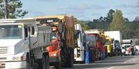Temer sanciona MP do Frete e veta anistia às multas da greve dos caminhoneiros