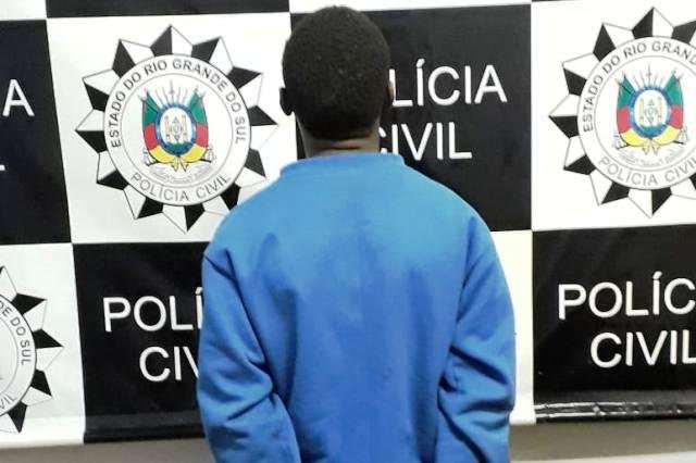 Jovem, de 19 anos, preso por envolvimento em chacina