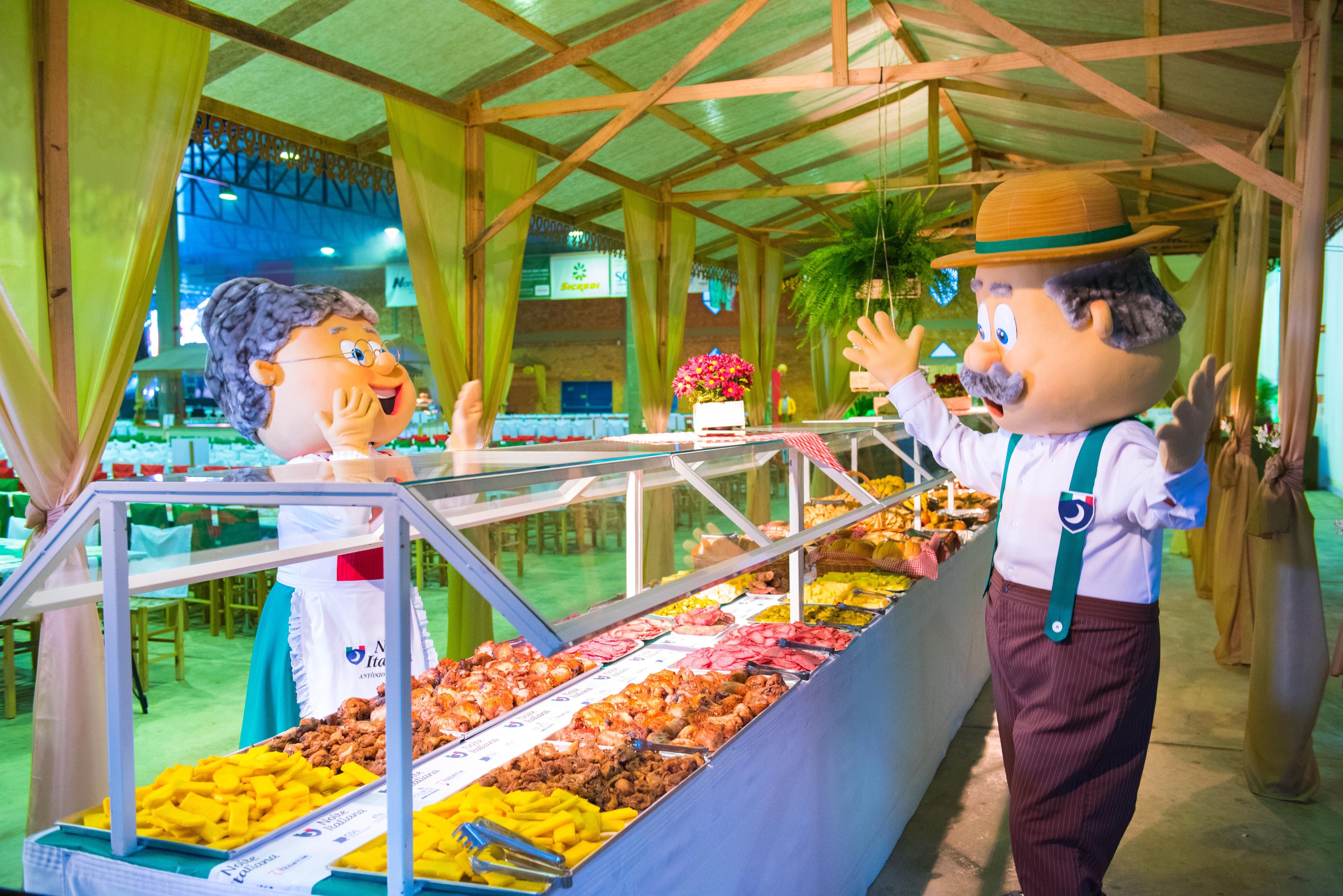 A festa acontece no Centro de Eventos da cidade