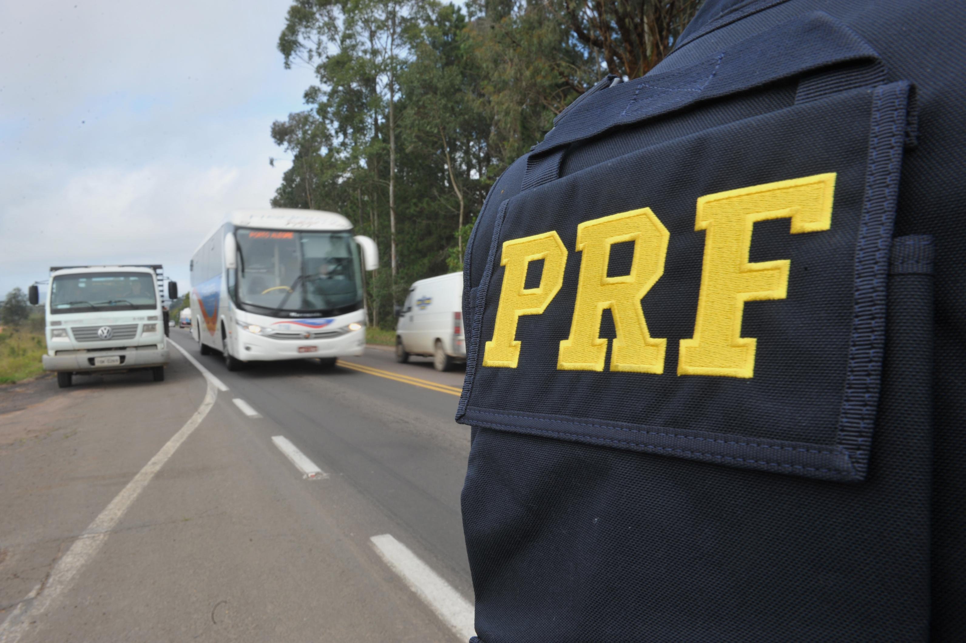 PRF fez fiscaliza&ccedil;&atilde;o com todas as unidades integradas nesta quinta-feira