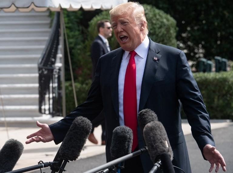 Trump critica "censura" de vozes conservadores nas redes sociais