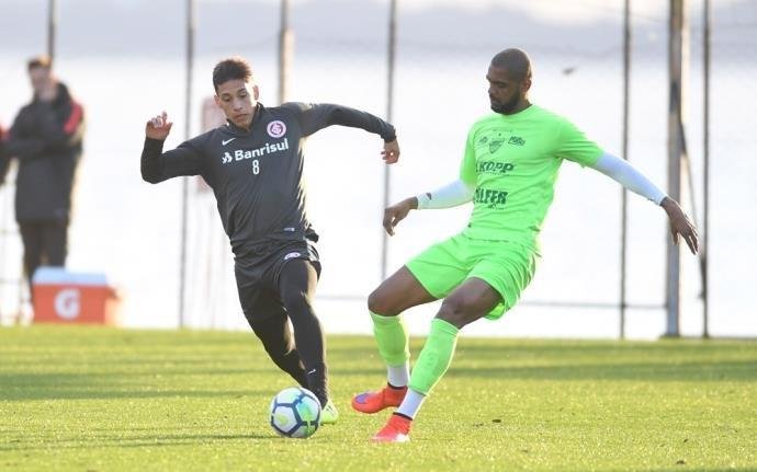 Sarrafiore foi relacionado para jogo com o Bahia