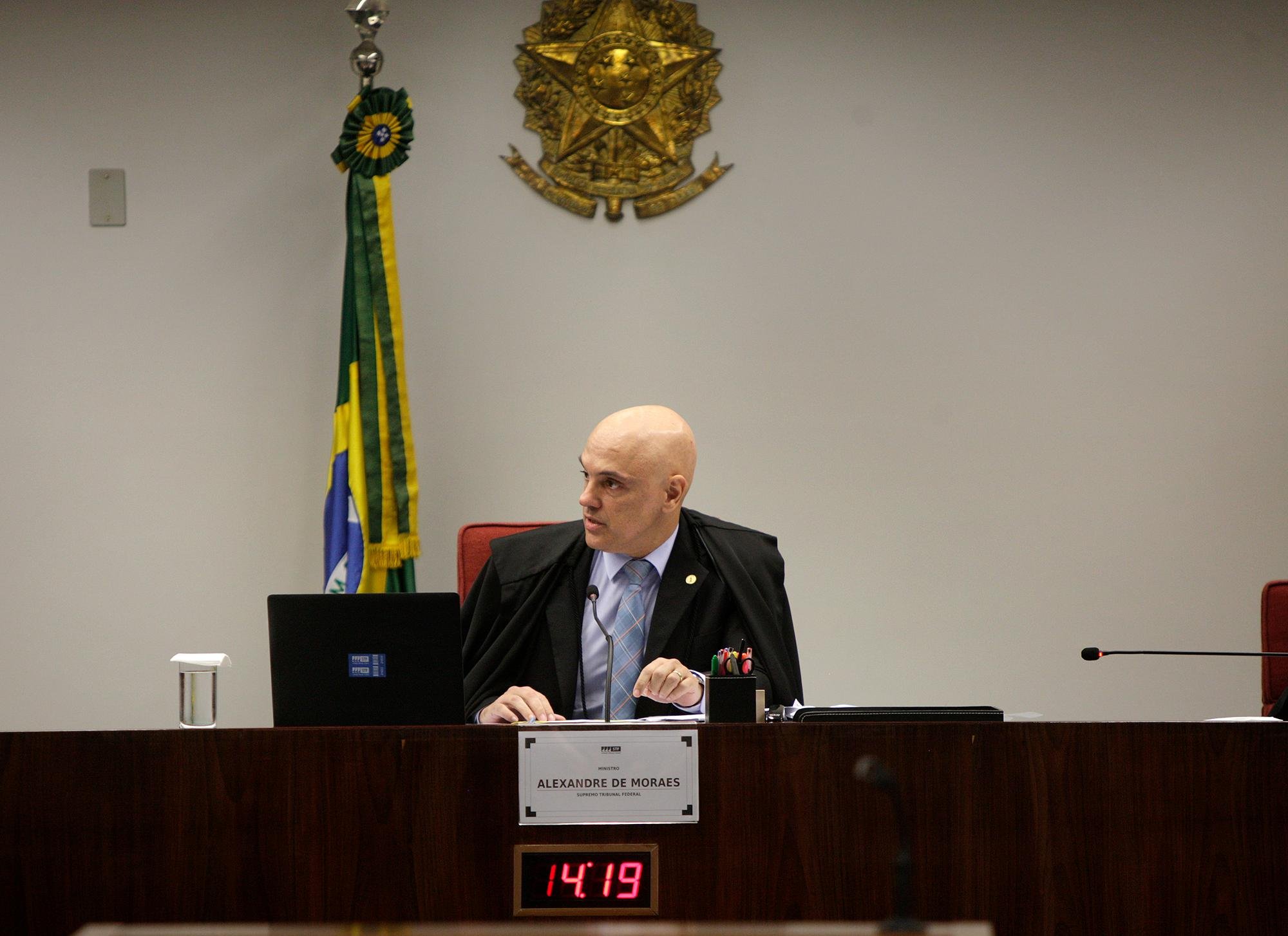 Ministro convocou audi&ecirc;ncia para ouvir partes, mas frisou que puni&ccedil;&atilde;o ocorrer&aacute;