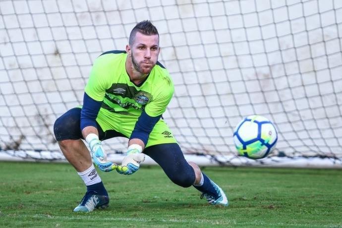 Paulo Victor ser&aacute; titular diante do Cruzeiro nesta quarta
