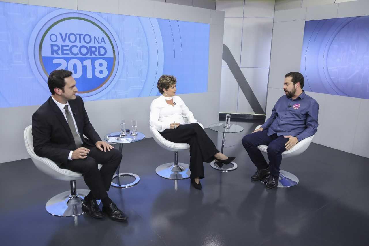 Candidato &agrave; Presid&ecirc;ncia tamb&eacute;m defendeu indulto &agrave; Lula durante sabatina na Record TV