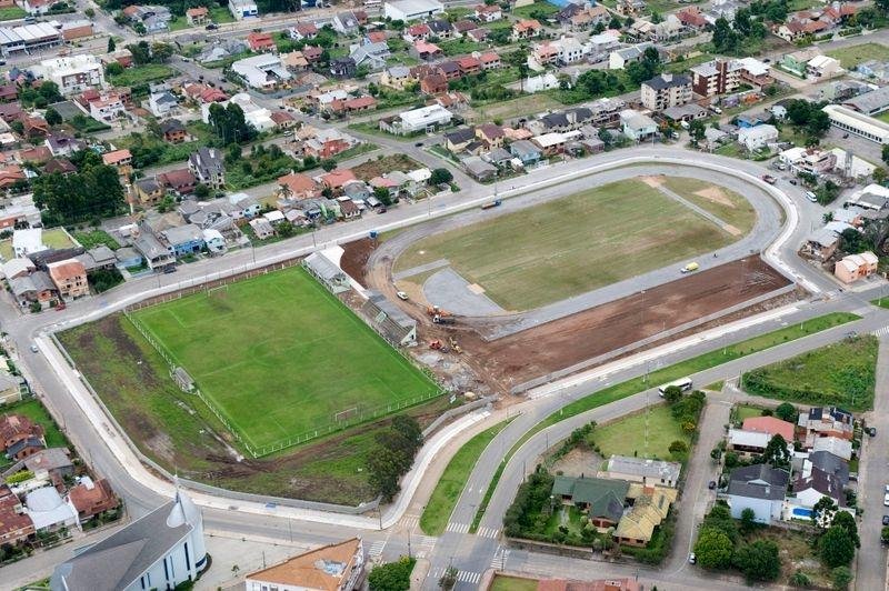 O Campo Municipal havia sido definido como &uacute;nica &aacute;rea para uso dos candidatos