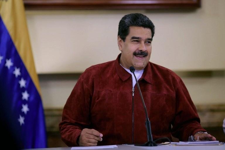 Ex-banqueiro su&iacute;&ccedil;o fecha dela&ccedil;&atilde;o sobre fortuna da fam&iacute;lia de Maduro