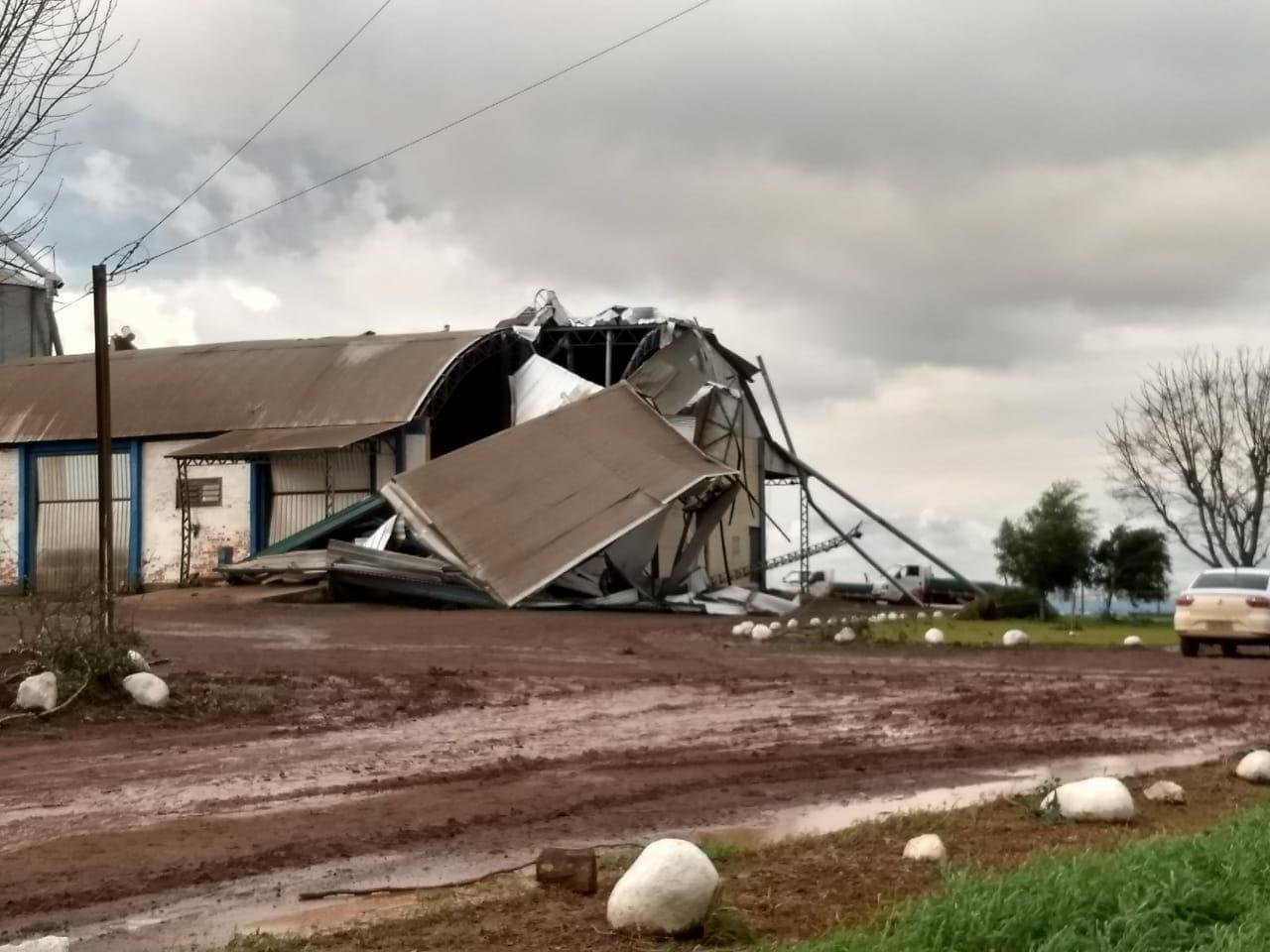 Silo destru&iacute;do em S&atilde;o Pedro das Miss&otilde;es