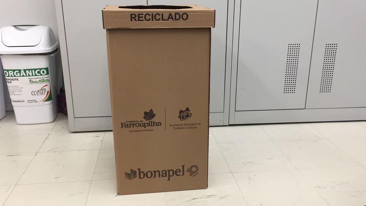 Escolas receber&atilde;o os recipientes para res&iacute;duos secos