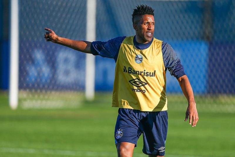 Cortez quer o Gr&ecirc;mio em cima do Estudiantes nesta ter&ccedil;a