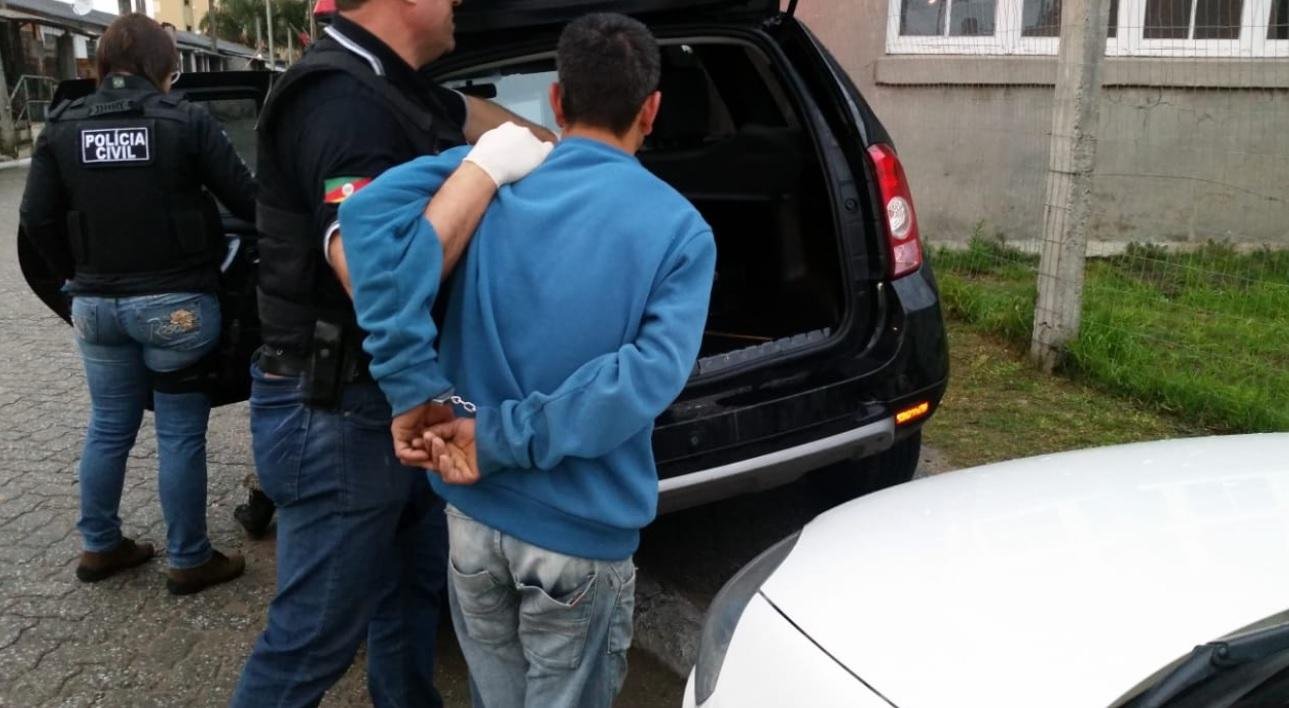 Opera&ccedil;&atilde;o combate tr&aacute;fico de drogas em Pelotas 